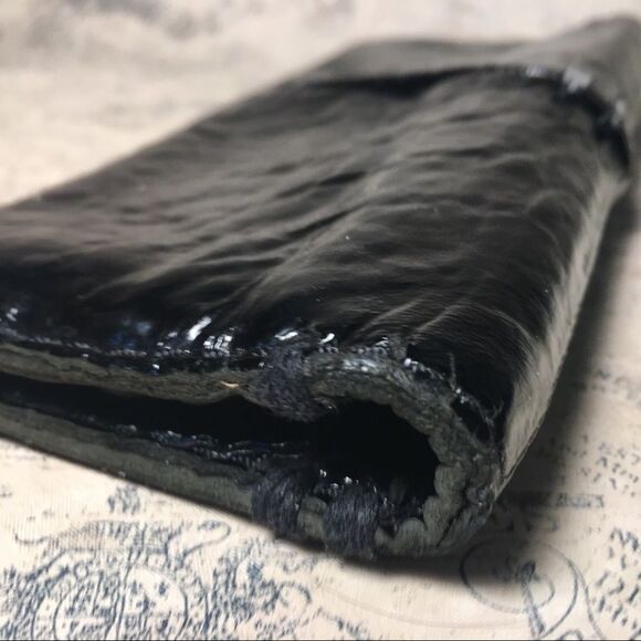 49 Square Miles Patent Leather Wallet - Picture 10 of 11